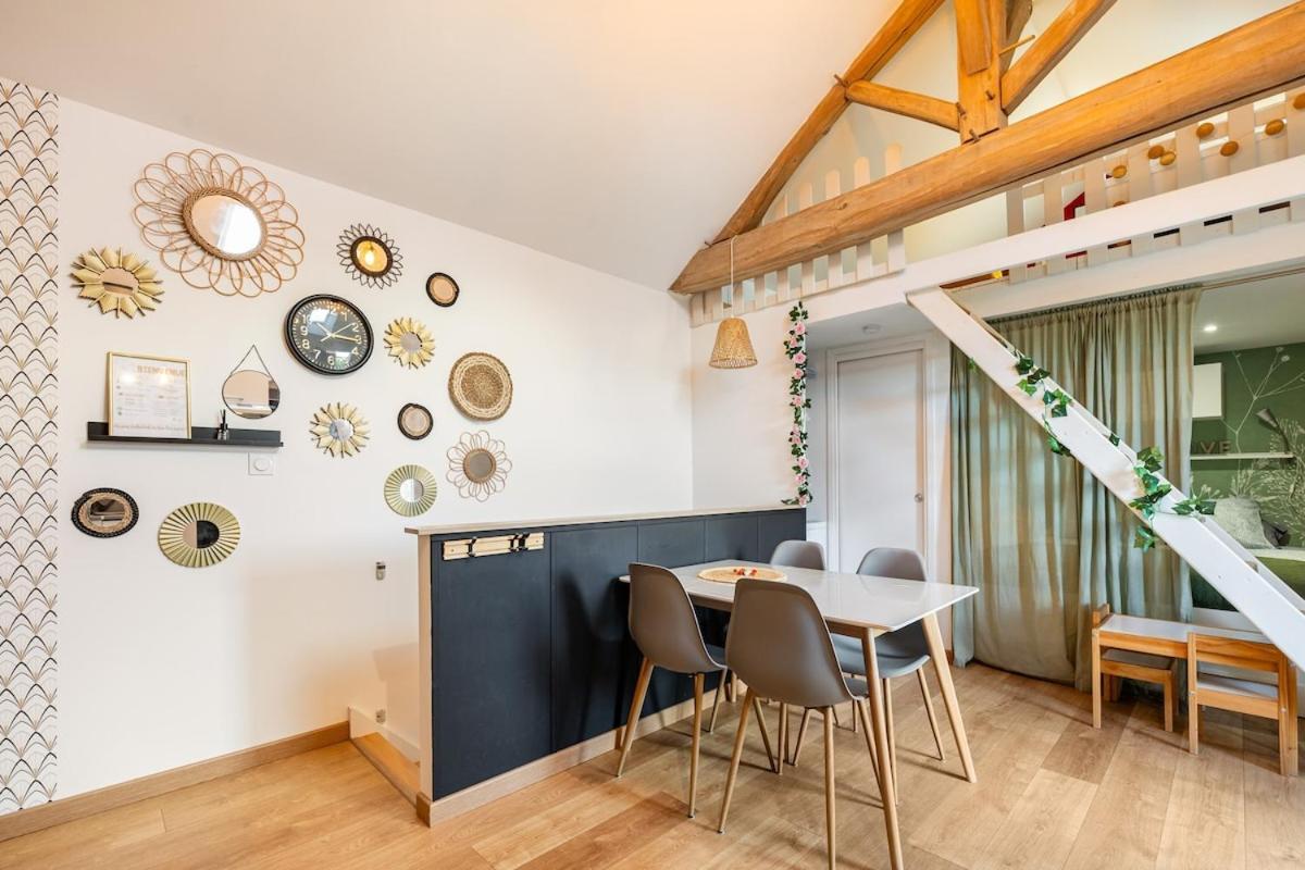 Gite Studio 4 A 6 Personnes Doue-la-Fontaine Exterior photo
