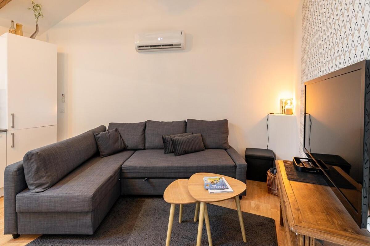 Gite Studio 4 A 6 Personnes Doue-la-Fontaine Exterior photo